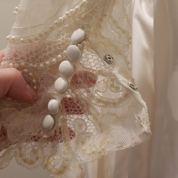 Vintage 1983 wedding dress - Picture 7 of 8